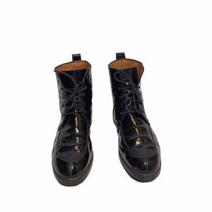Salvatore Ferragamo Vintage Patent Leather‎ Boots Lace Up Size 8 B